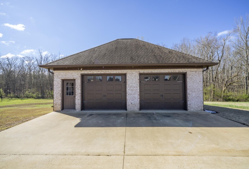 340 GRAND OAKS CV, Savannah, Tennessee 38372, 5 Bedrooms Bedrooms, 12 Rooms Rooms,3.1 BathroomsBathrooms,Residential,For Sale,GRAND OAKS,10217674