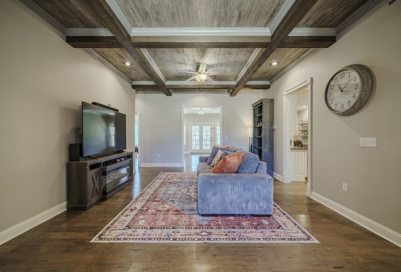 340 GRAND OAKS CV, Savannah, Tennessee 38372, 5 Bedrooms Bedrooms, 12 Rooms Rooms,3.1 BathroomsBathrooms,Residential,For Sale,GRAND OAKS,10217674