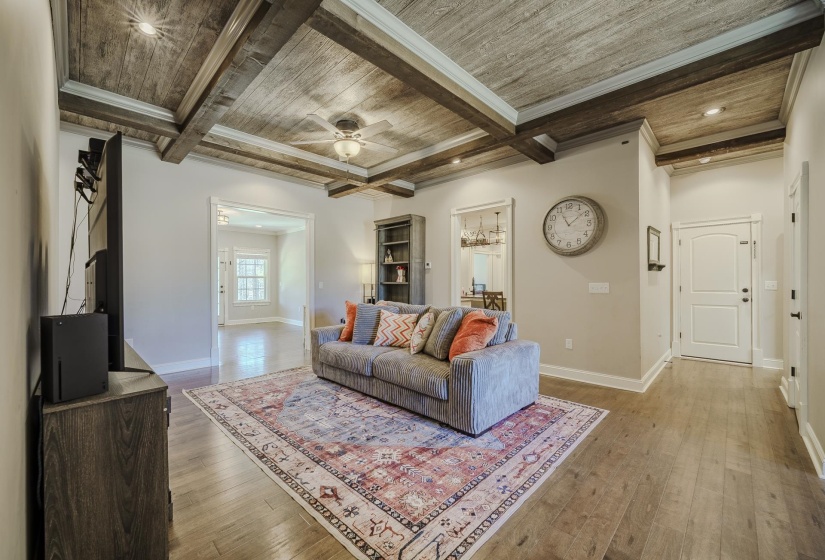 340 GRAND OAKS CV, Savannah, Tennessee 38372, 5 Bedrooms Bedrooms, 12 Rooms Rooms,3.1 BathroomsBathrooms,Residential,For Sale,GRAND OAKS,10217674