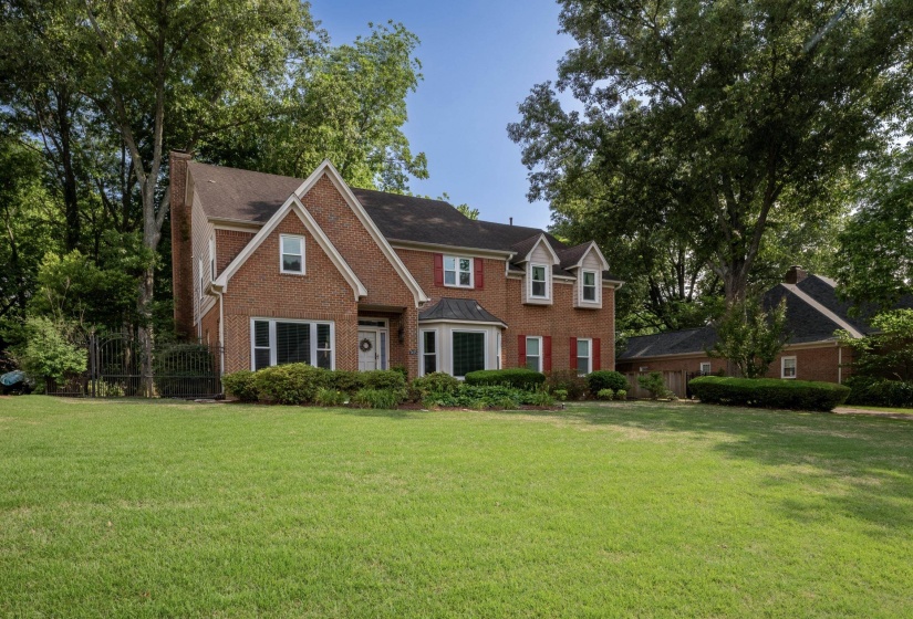 7455 WOOD RAIL CV, Memphis, Tennessee 38119, 4 Bedroom Bedrooms, 8 Room Rooms,3.1 BathroomBathrooms,Residential,For Sale,WOOD RAIL,0,10217686