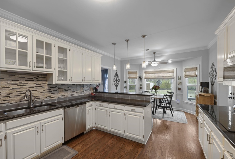 7455 WOOD RAIL CV, Memphis, Tennessee 38119, 4 Bedroom Bedrooms, 8 Room Rooms,3.1 BathroomBathrooms,Residential,For Sale,WOOD RAIL,0,10217686