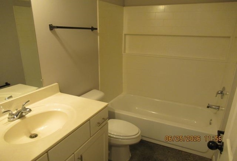 3844 AJANDERS DR, Memphis, Tennessee 38127, 4 Bedroom Bedrooms, 6 Room Rooms,2 BathroomBathrooms,Residential,For Sale,AJANDERS,0,10217687