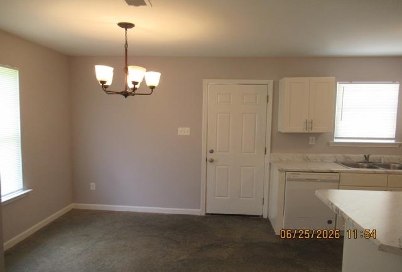 3844 AJANDERS DR, Memphis, Tennessee 38127, 4 Bedroom Bedrooms, 6 Room Rooms,2 BathroomBathrooms,Residential,For Sale,AJANDERS,0,10217687
