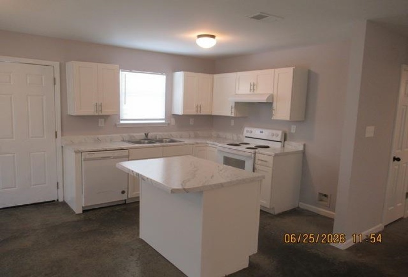 3844 AJANDERS DR, Memphis, Tennessee 38127, 4 Bedroom Bedrooms, 6 Room Rooms,2 BathroomBathrooms,Residential,For Sale,AJANDERS,0,10217687