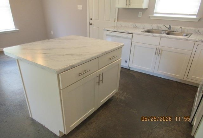 3844 AJANDERS DR, Memphis, Tennessee 38127, 4 Bedroom Bedrooms, 6 Room Rooms,2 BathroomBathrooms,Residential,For Sale,AJANDERS,0,10217687