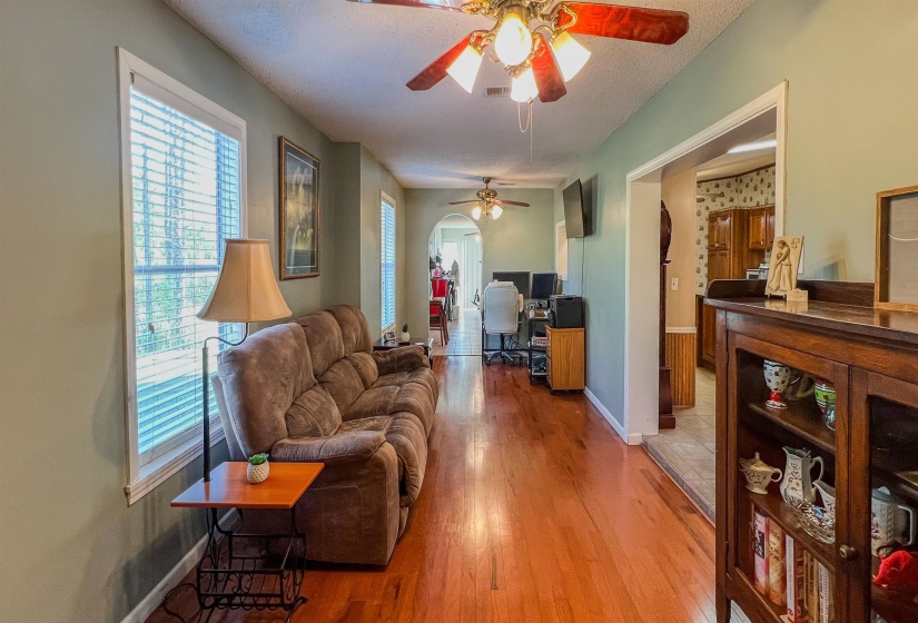 22560 HWY 64 HWY, Somerville, Tennessee 38068, 3 Bedrooms Bedrooms, 8 Rooms Rooms,2 BathroomsBathrooms,Residential,For Sale,HWY 64,10217695