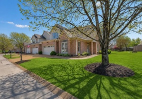 1701 VILLAGE RIDGE PL, Collierville, Tennessee 38017, 3 Bedrooms Bedrooms, 8 Rooms Rooms,2.1 BathroomsBathrooms,Residential,For Sale,VILLAGE RIDGE,10217712 1701 VILLAGE RIDGE PL, Collierville, Tennessee 38017, 3 Bedrooms Bedrooms, 8 Rooms Rooms,2.1 BathroomsBathrooms,Residential,For Sale,VILLAGE RIDGE,10217712
