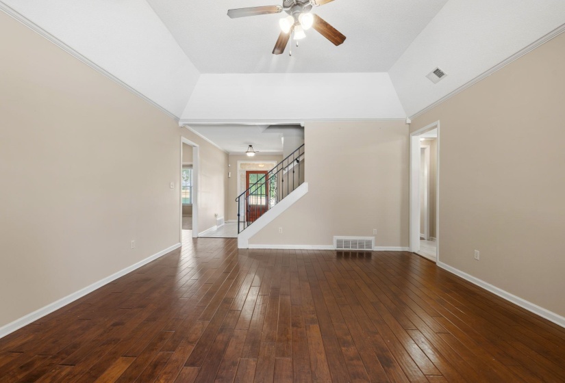 8717 BRUNSWICK FARMS DR, Bartlett, Tennessee 38002, 5 Bedrooms Bedrooms, 9 Rooms Rooms,3.1 BathroomsBathrooms,Residential,For Sale,BRUNSWICK FARMS,10217725