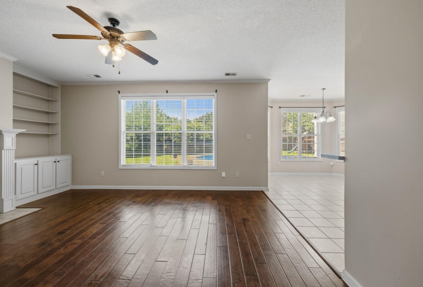 8717 BRUNSWICK FARMS DR, Bartlett, Tennessee 38002, 5 Bedrooms Bedrooms, 9 Rooms Rooms,3.1 BathroomsBathrooms,Residential,For Sale,BRUNSWICK FARMS,10217725