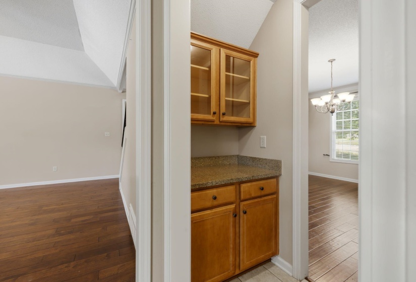 8717 BRUNSWICK FARMS DR, Bartlett, Tennessee 38002, 5 Bedrooms Bedrooms, 9 Rooms Rooms,3.1 BathroomsBathrooms,Residential,For Sale,BRUNSWICK FARMS,10217725