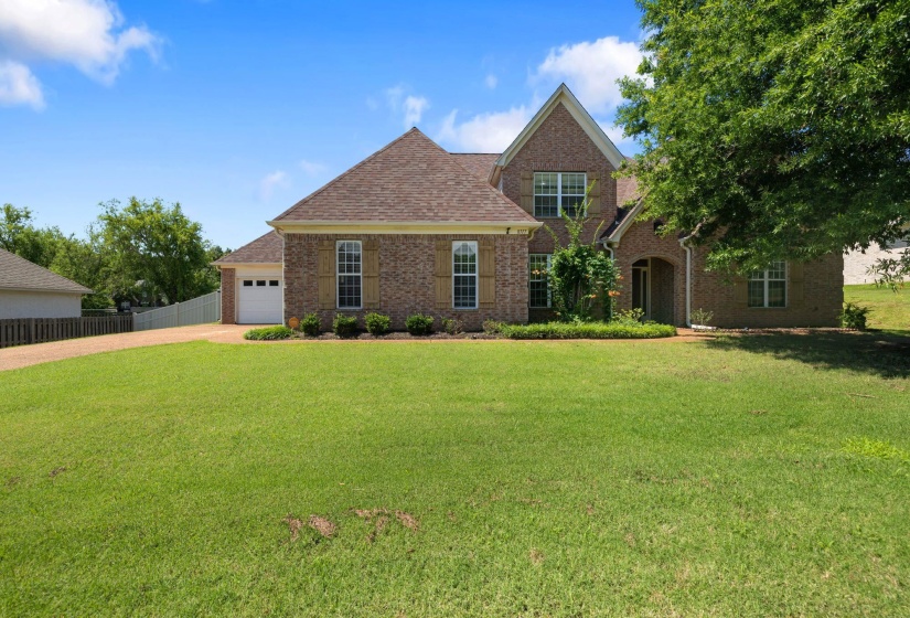 8717 BRUNSWICK FARMS DR, Bartlett, Tennessee 38002, 5 Bedrooms Bedrooms, 9 Rooms Rooms,3.1 BathroomsBathrooms,Residential,For Sale,BRUNSWICK FARMS,10217725