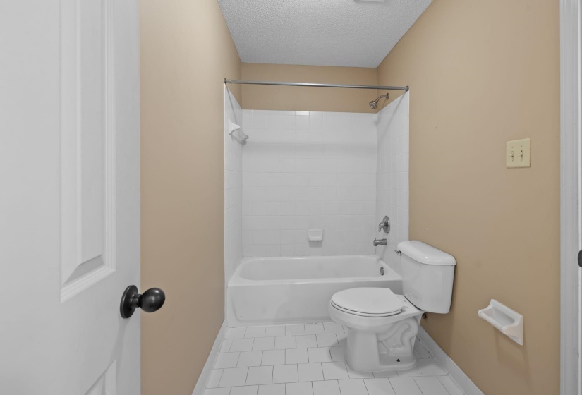 8717 BRUNSWICK FARMS DR, Bartlett, Tennessee 38002, 5 Bedrooms Bedrooms, 9 Rooms Rooms,3.1 BathroomsBathrooms,Residential,For Sale,BRUNSWICK FARMS,10217725
