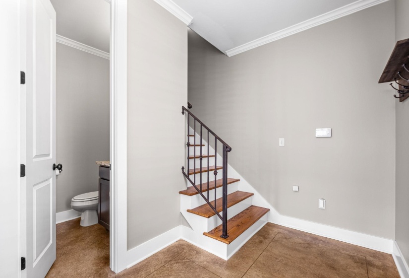 635 FRONT ST, Memphis, Tennessee 38103, 3 Bedrooms Bedrooms, 7 Rooms Rooms,2.2 BathroomsBathrooms,Residential,For Sale,FRONT,10217727