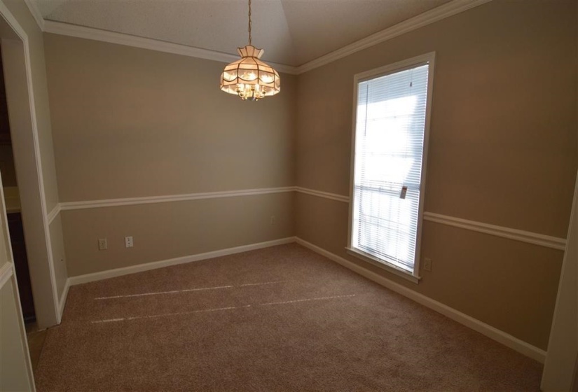 2717 DEER GLADE LN, Memphis, Tennessee 38133, 4 Bedrooms Bedrooms, 8 Rooms Rooms,2 BathroomsBathrooms,Residential,For Sale,DEER GLADE,10217737