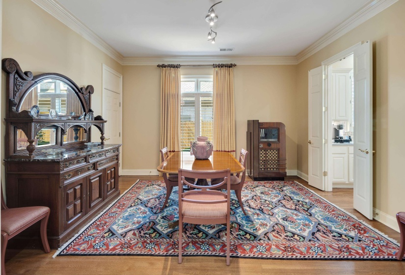 7302 MONT BLANC DR, Germantown, Tennessee 38138, 4 Bedrooms Bedrooms, 9 Rooms Rooms,3.1 BathroomsBathrooms,Residential,For Sale,MONT BLANC,10217738