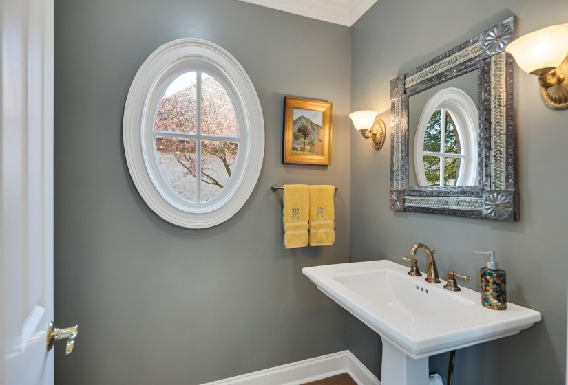7302 MONT BLANC DR, Germantown, Tennessee 38138, 4 Bedrooms Bedrooms, 9 Rooms Rooms,3.1 BathroomsBathrooms,Residential,For Sale,MONT BLANC,10217738