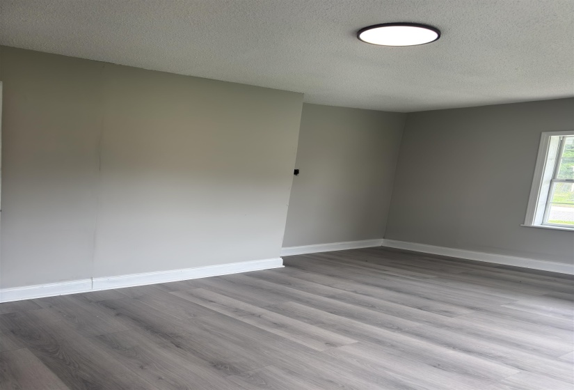 2028 AMITY AVE, Memphis, Tennessee 38108, 3 Bedrooms Bedrooms, 6 Rooms Rooms,1 BathroomBathrooms,Residential,For Sale,AMITY,10217742