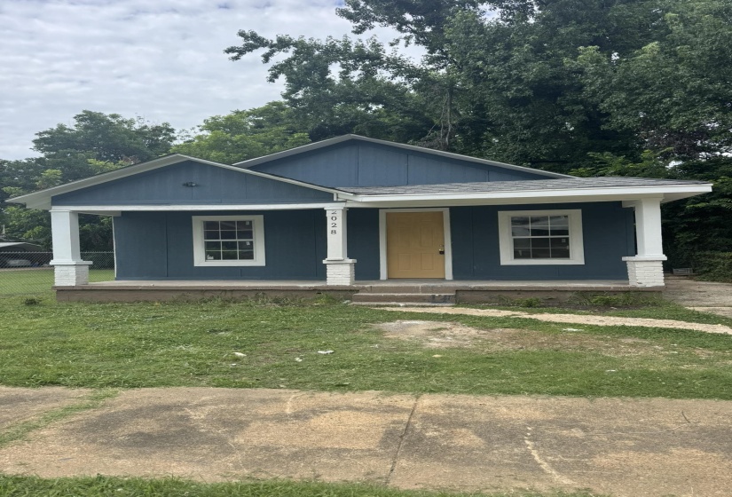 2028 AMITY AVE, Memphis, Tennessee 38108, 3 Bedrooms Bedrooms, 6 Rooms Rooms,1 BathroomBathrooms,Residential,For Sale,AMITY,10217742