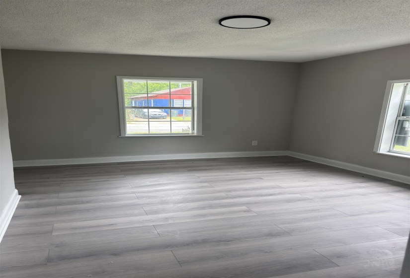 2028 AMITY AVE, Memphis, Tennessee 38108, 3 Bedrooms Bedrooms, 6 Rooms Rooms,1 BathroomBathrooms,Residential,For Sale,AMITY,10217742