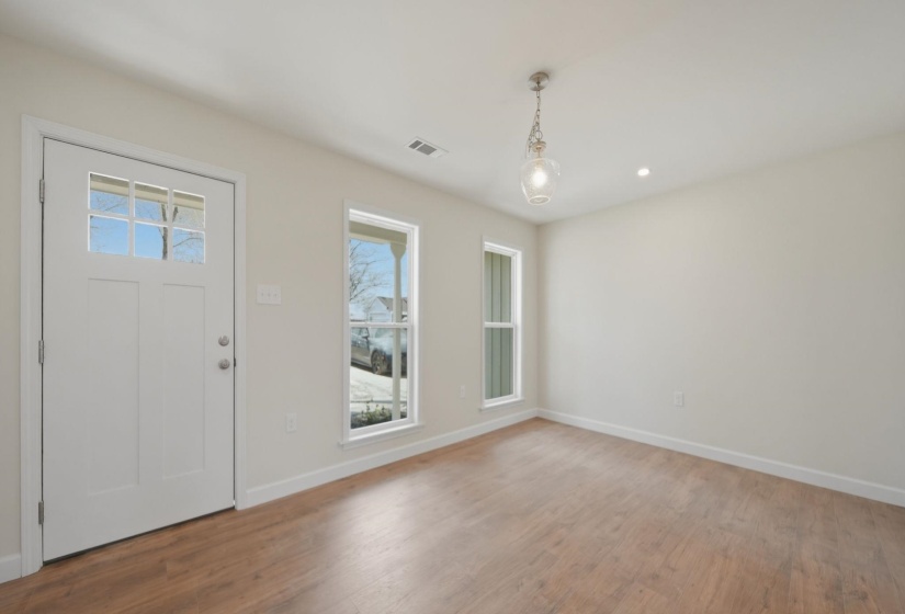 1254 BURNETT LN, Covington, Tennessee 38019, 3 Bedroom Bedrooms, 6 Room Rooms,2 BathroomBathrooms,Residential,For Sale,BURNETT,0,10217744