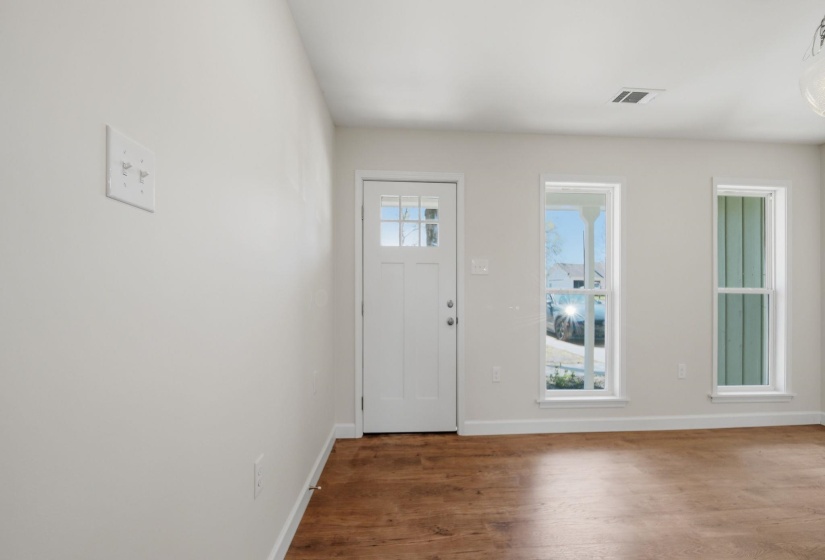 1254 BURNETT LN, Covington, Tennessee 38019, 3 Bedroom Bedrooms, 6 Room Rooms,2 BathroomBathrooms,Residential,For Sale,BURNETT,0,10217744