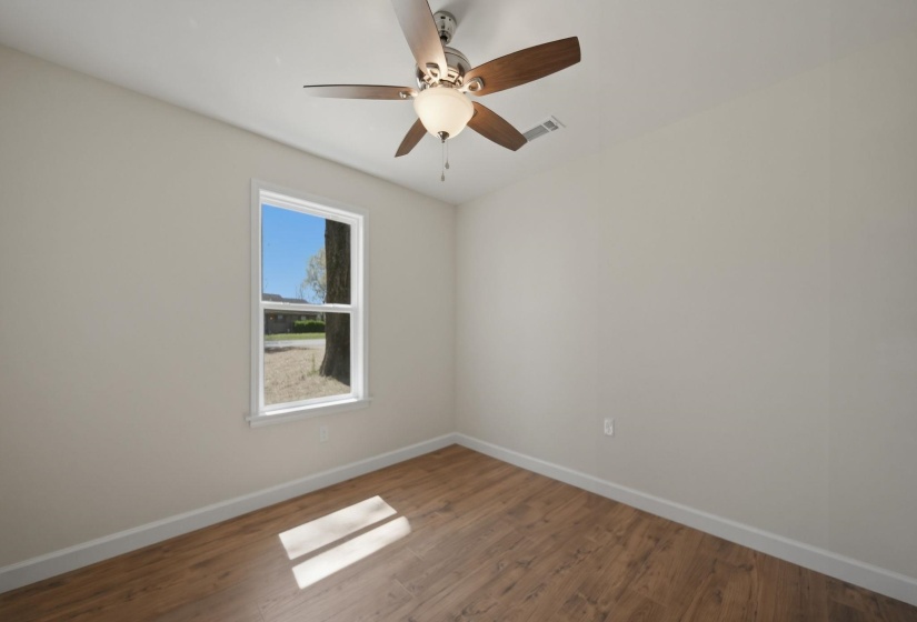 1254 BURNETT LN, Covington, Tennessee 38019, 3 Bedroom Bedrooms, 6 Room Rooms,2 BathroomBathrooms,Residential,For Sale,BURNETT,0,10217744