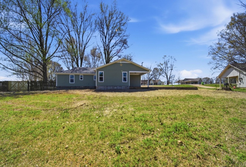 1254 BURNETT LN, Covington, Tennessee 38019, 3 Bedroom Bedrooms, 6 Room Rooms,2 BathroomBathrooms,Residential,For Sale,BURNETT,0,10217744