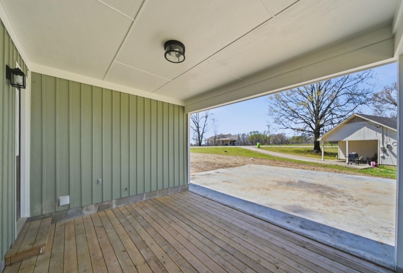 1254 BURNETT LN, Covington, Tennessee 38019, 3 Bedroom Bedrooms, 6 Room Rooms,2 BathroomBathrooms,Residential,For Sale,BURNETT,0,10217744