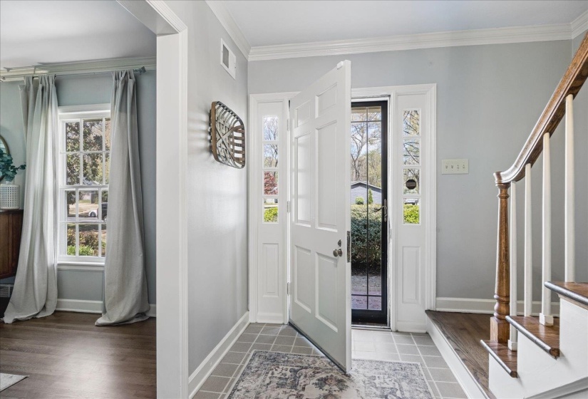5311 ANGELA RD, Memphis, Tennessee 38120, 5 Bedroom Bedrooms, 9 Room Rooms,3.1 BathroomBathrooms,Residential,For Sale,ANGELA,0,10217761