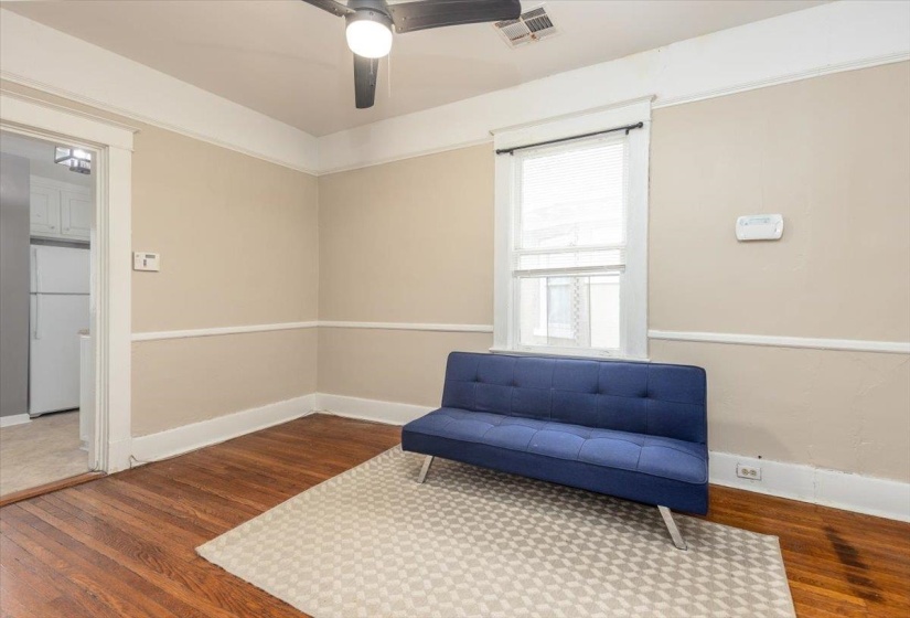 1462 CARR AVE, Memphis, Tennessee 38104, 3 Bedroom Bedrooms, 10 Room Rooms,2 BathroomBathrooms,Residential,For Sale,CARR,0,10217767