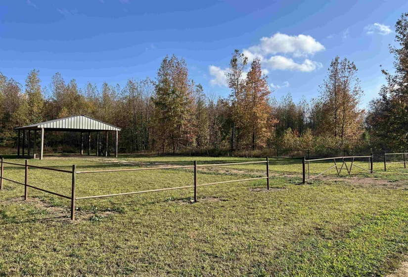 View of yard featuring a rural view