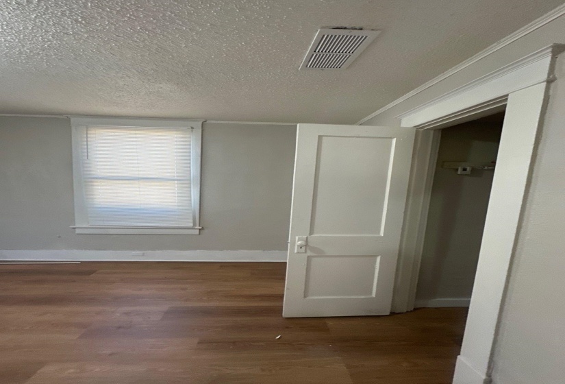 1075 KNEY ST, Memphis, Tennessee 38107, 2 Bedroom Bedrooms, 5 Room Rooms,1 BathroomBathrooms,Rental Properties,For Sale,KNEY,0,10217785
