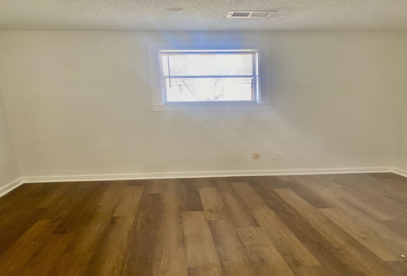 1541 PATTON ST, Memphis, Tennessee 38106, 3 Bedrooms Bedrooms, 6 Rooms Rooms,2 BathroomsBathrooms,Rental Properties,For Sale,PATTON,10217792