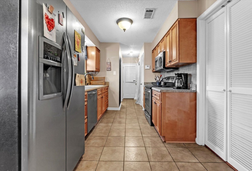 480 FRIARS POINT LN, Memphis, Tennessee 38018, 3 Bedroom Bedrooms, 6 Room Rooms,2.1 BathroomBathrooms,Residential,For Sale,FRIARS POINT,0,10217809