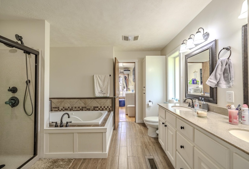 1896 PURDY BEAUTY HILL RD, Bethel Springs, Tennessee 38315, 3 Bedrooms Bedrooms, 10 Rooms Rooms,2.1 BathroomsBathrooms,Residential,For Sale,PURDY BEAUTY HILL,10217815