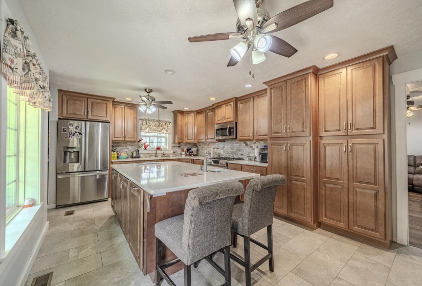 1896 PURDY BEAUTY HILL RD, Bethel Springs, Tennessee 38315, 3 Bedrooms Bedrooms, 10 Rooms Rooms,2.1 BathroomsBathrooms,Residential,For Sale,PURDY BEAUTY HILL,10217815