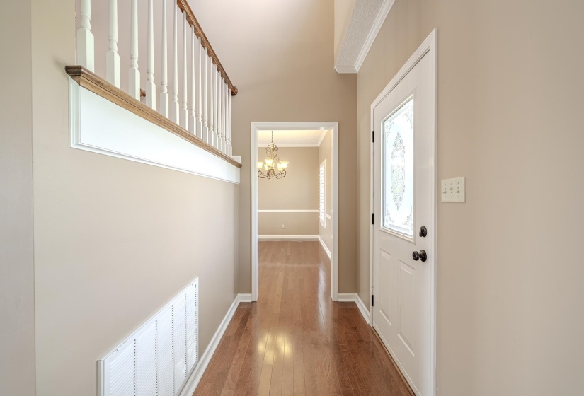 565 BOWEN DR, Savannah, Tennessee 38372, 3 Bedroom Bedrooms, 11 Room Rooms,2.1 BathroomBathrooms,Residential,For Sale,BOWEN,0,10217826