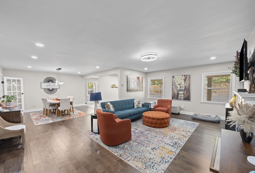 260 FENWICK RD, Memphis, Tennessee 38111, 4 Bedroom Bedrooms, 8 Room Rooms,3 BathroomBathrooms,Residential,For Sale,FENWICK,0,10217829