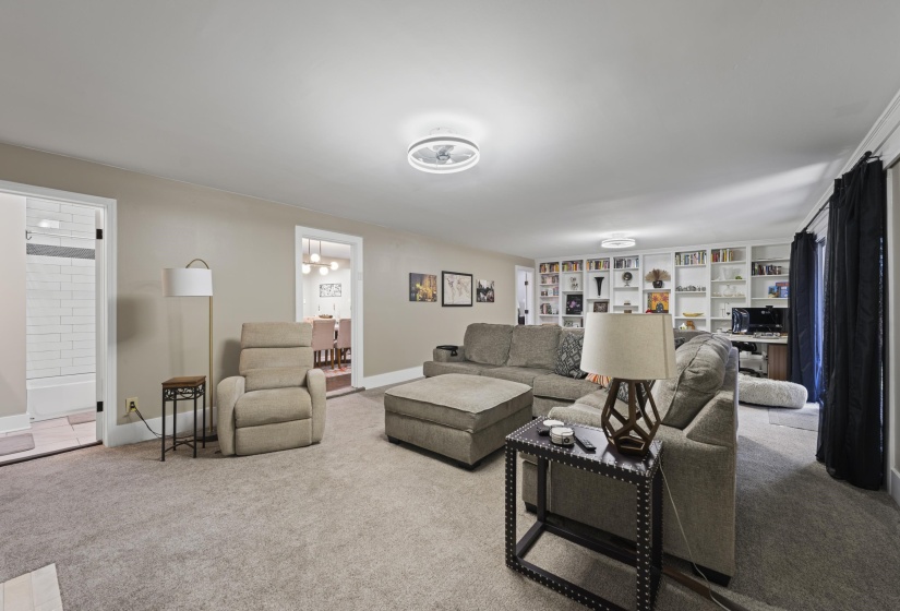 260 FENWICK RD, Memphis, Tennessee 38111, 4 Bedroom Bedrooms, 8 Room Rooms,3 BathroomBathrooms,Residential,For Sale,FENWICK,0,10217829