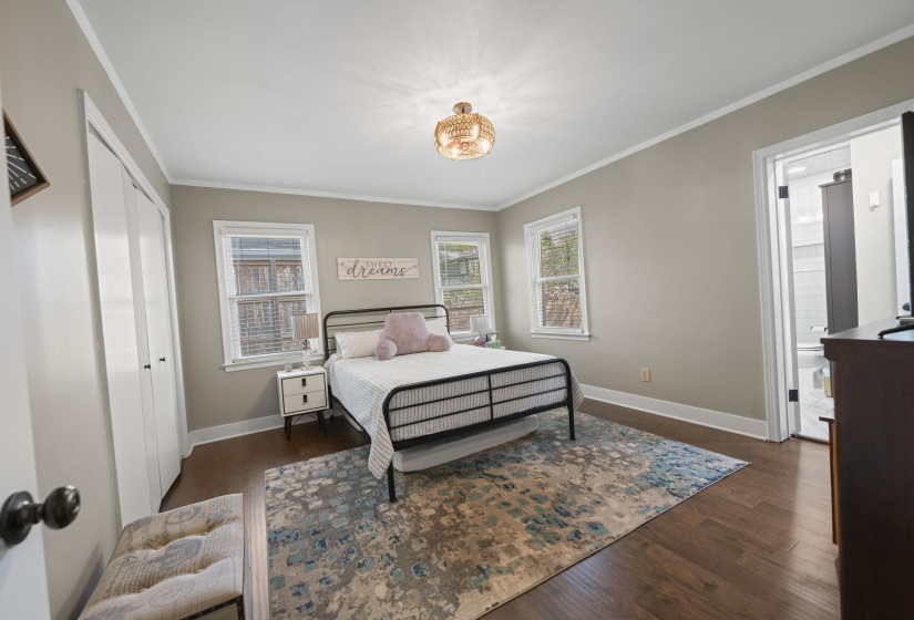 260 FENWICK RD, Memphis, Tennessee 38111, 4 Bedroom Bedrooms, 8 Room Rooms,3 BathroomBathrooms,Residential,For Sale,FENWICK,0,10217829