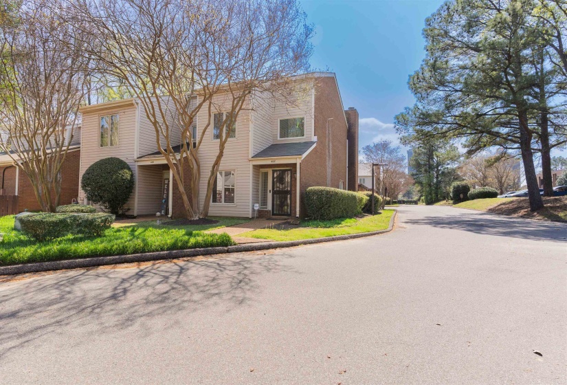 468 JACK KRAMER DR, Memphis, Tennessee 38117, 2 Bedroom Bedrooms, 5 Room Rooms,2.1 BathroomBathrooms,Residential,For Sale,JACK KRAMER,0,10217831