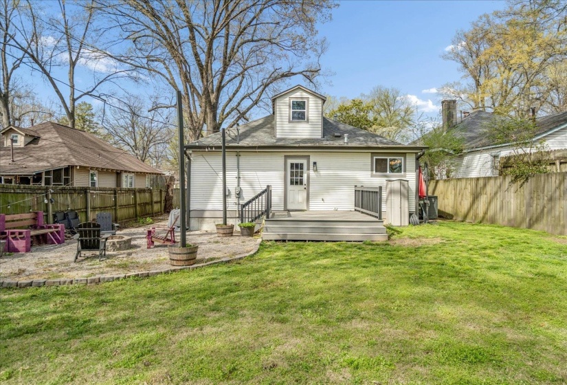 2049 FELIX AVE, Memphis, Tennessee 38104, 4 Bedrooms Bedrooms, 8 Rooms Rooms,3 BathroomsBathrooms,Residential,For Sale,FELIX,10217844