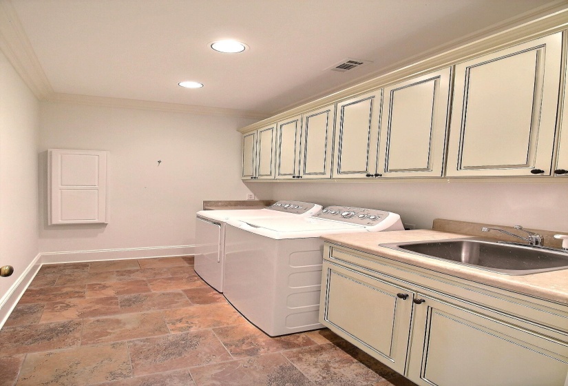 12530 MISS DYLAN CV, Unincorporated, Tennessee 38017, 4 Bedroom Bedrooms, 8 Room Rooms,4 BathroomBathrooms,Residential,For Sale,MISS DYLAN,0,10217847