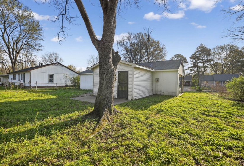 4989 MIKE DR, Memphis, Tennessee 38127, 3 Bedrooms Bedrooms, 6 Rooms Rooms,1 BathroomBathrooms,Residential,For Sale,MIKE,10217853