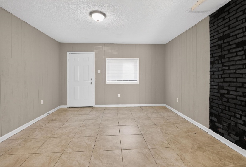 4989 MIKE DR, Memphis, Tennessee 38127, 3 Bedrooms Bedrooms, 6 Rooms Rooms,1 BathroomBathrooms,Residential,For Sale,MIKE,10217853