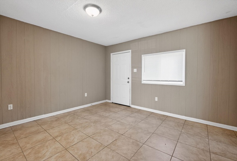 4989 MIKE DR, Memphis, Tennessee 38127, 3 Bedrooms Bedrooms, 6 Rooms Rooms,1 BathroomBathrooms,Residential,For Sale,MIKE,10217853