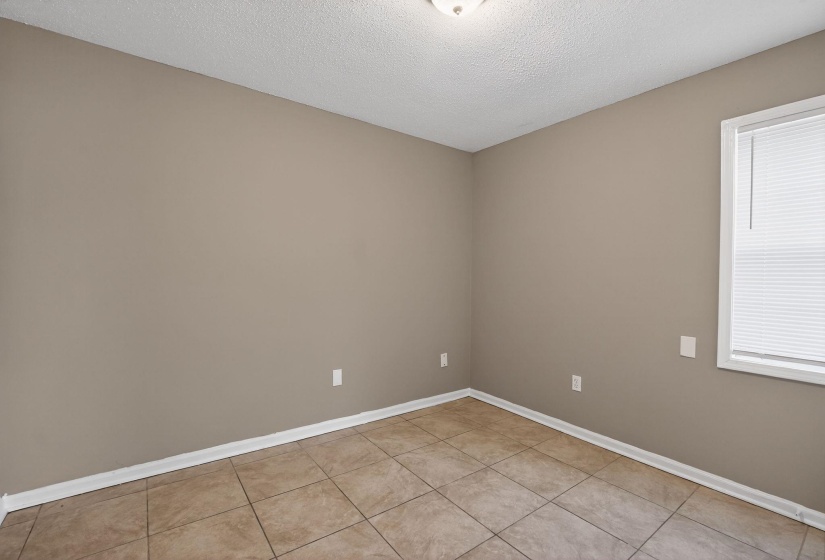 4989 MIKE DR, Memphis, Tennessee 38127, 3 Bedrooms Bedrooms, 6 Rooms Rooms,1 BathroomBathrooms,Residential,For Sale,MIKE,10217853