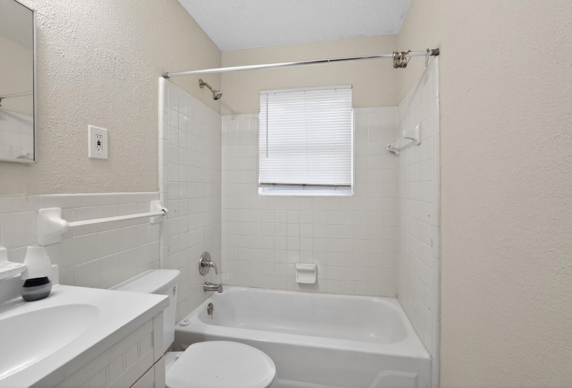 4989 MIKE DR, Memphis, Tennessee 38127, 3 Bedrooms Bedrooms, 6 Rooms Rooms,1 BathroomBathrooms,Residential,For Sale,MIKE,10217853