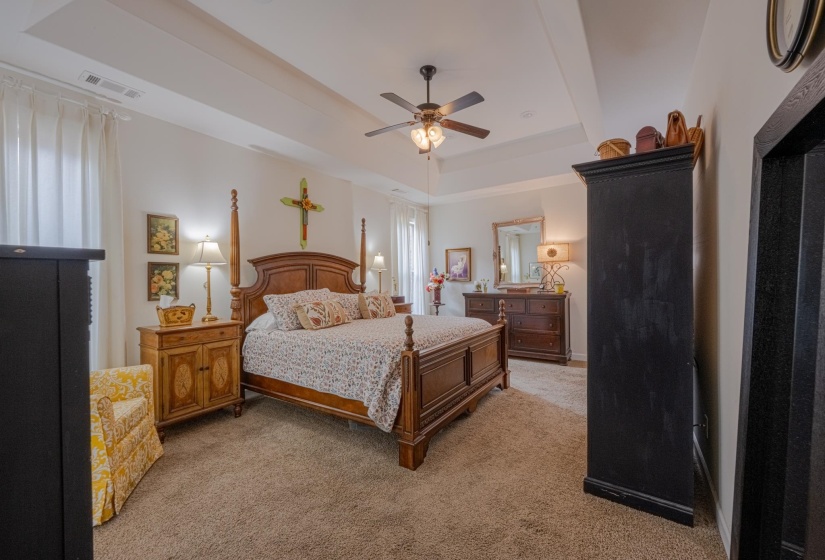 340 DOGWOOD VALLEY DR, Collierville, Tennessee 38017, 3 Bedroom Bedrooms, 7 Room Rooms,2 BathroomBathrooms,Residential,For Sale,DOGWOOD VALLEY,0,10217872