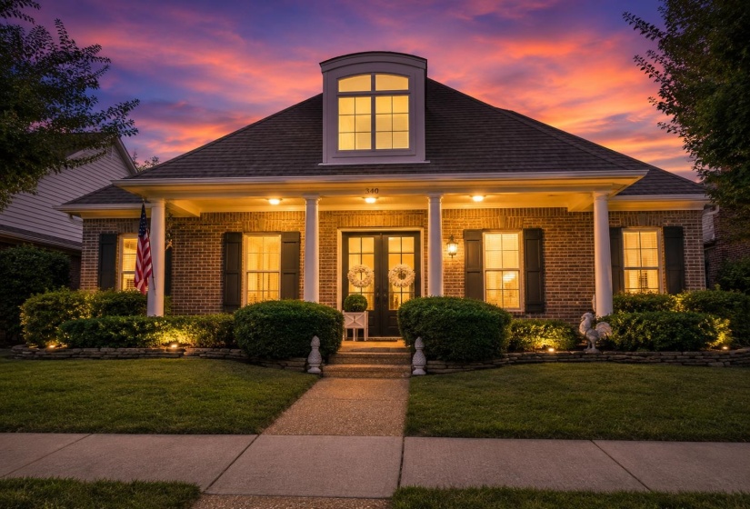 340 DOGWOOD VALLEY DR, Collierville, Tennessee 38017, 3 Bedroom Bedrooms, 7 Room Rooms,2 BathroomBathrooms,Residential,For Sale,DOGWOOD VALLEY,0,10217872